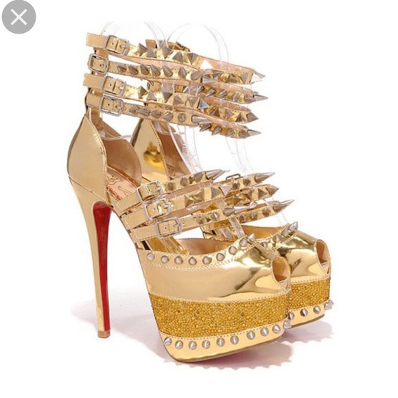 Christian Louboutin Shoes - Christian Louboutin shoes Authentic.